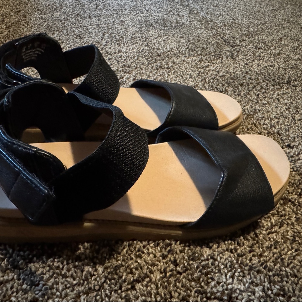 Black Strappy Sandals